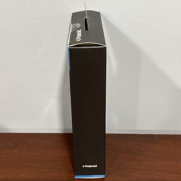 NEW - Polaroid PMP120-4BL Built-In Sports Clip Touch Screen Mp3 Player - Picture 7 of 9